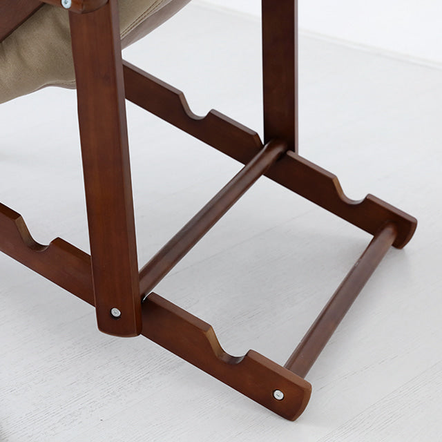 SNUG 折りたたみアームチェア|ブラウンフレーム