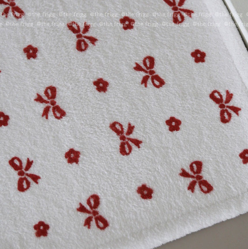 レッドリボンパターンマット|45x65