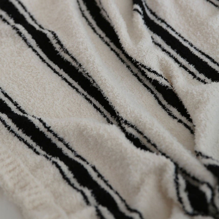 ソフトストライプブランケット