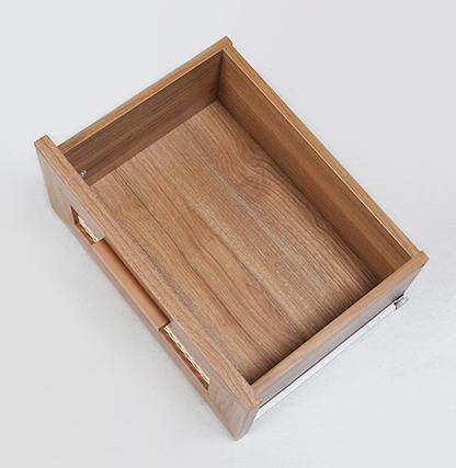 BENTAN 引き出し付きラタンサイドテーブル|W45