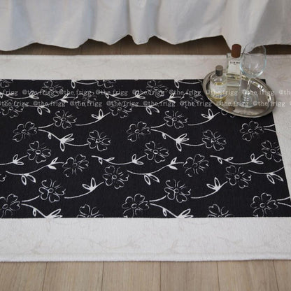 The Frigg 花柄ランナーラグ｜Clow Clam floral pattern Runner Rug