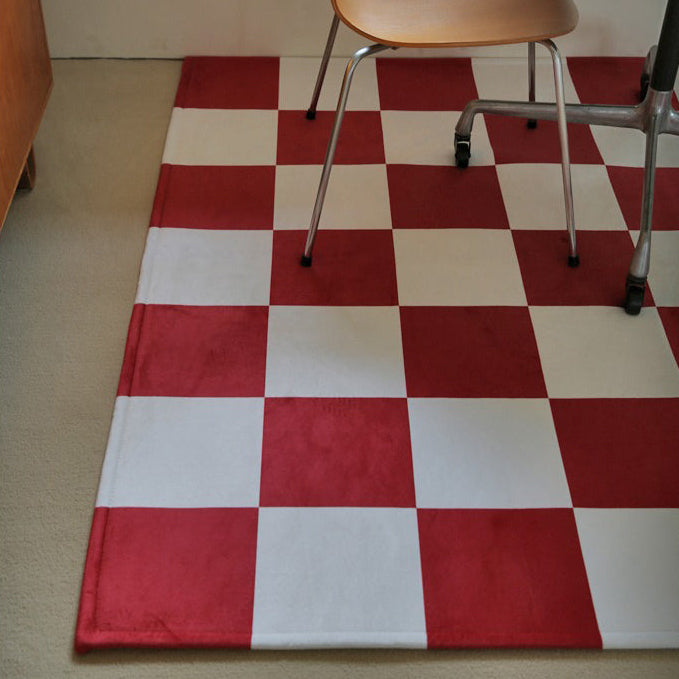 ビッグチェッカーボードレッドラグ｜洗えるラグ