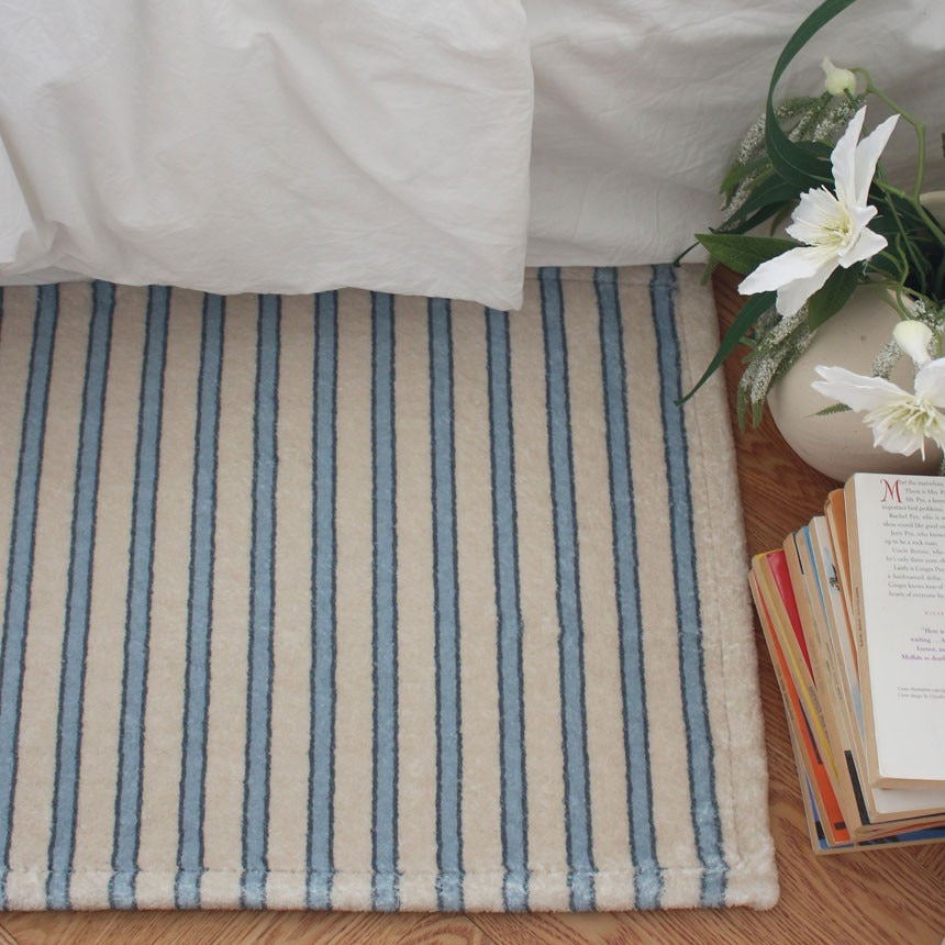 ブルーストライプマット（Chika Stripe Mat）｜45x65