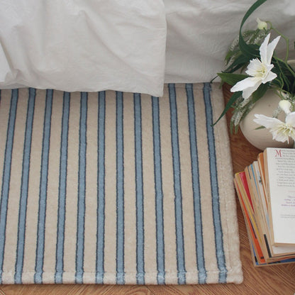 ブルーストライプマット（Chika Stripe Mat）｜45x65