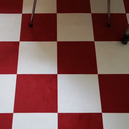 ビッグチェッカーボードレッドラグ｜洗えるラグ
