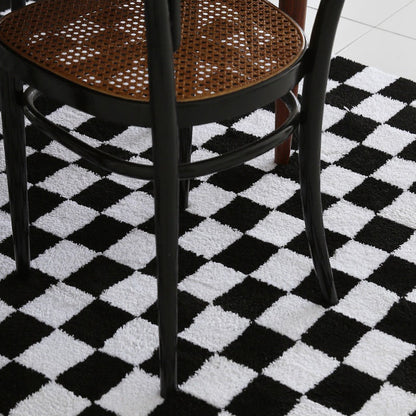 イーテンタフティングチェッカーボードラグ｜洗えるラグ