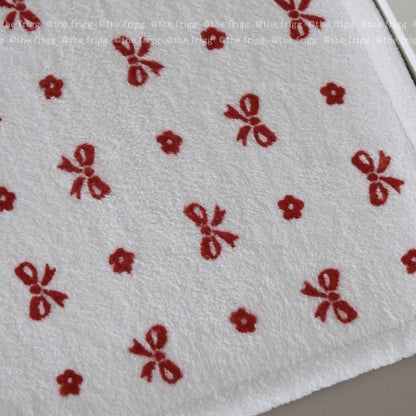 レッドリボンパターンマット｜45x65