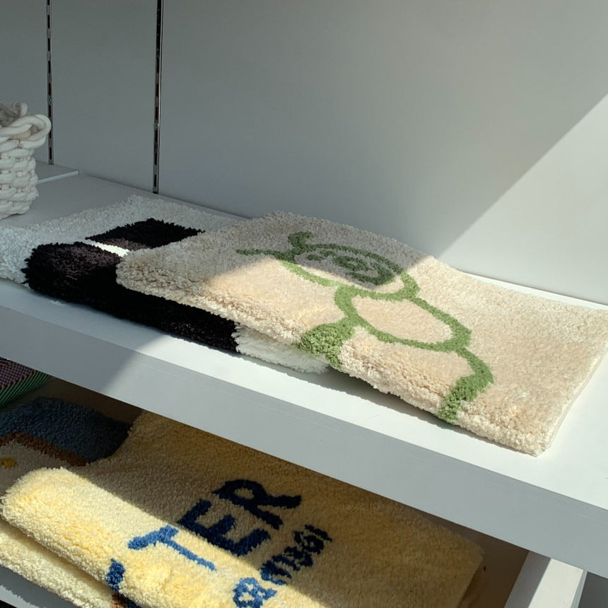 キャタピラーデザイン タフティングマット｜45x65