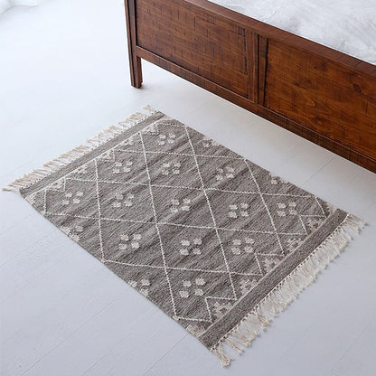 MALONEY ハンドメイドラグ｜80x115cm