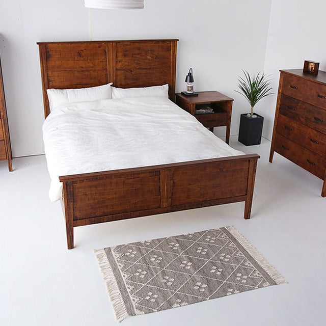 MALONEY ハンドメイドラグ｜80x115cm