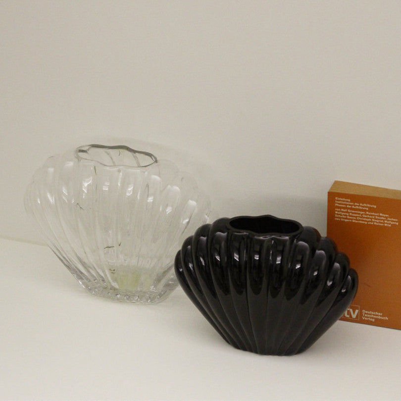 シェルモチーフフラワーベース｜花瓶